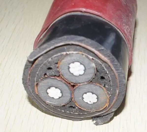 電線電纜應(yīng)用廣泛，具體有什么區(qū)別？.jpg